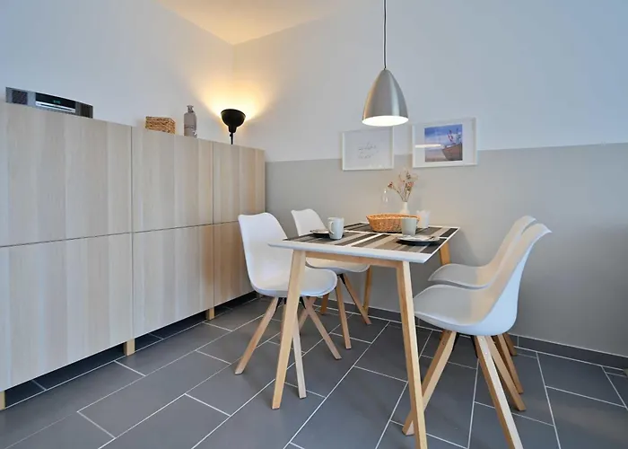 Διαμέρισμα - Moin! Moin! *